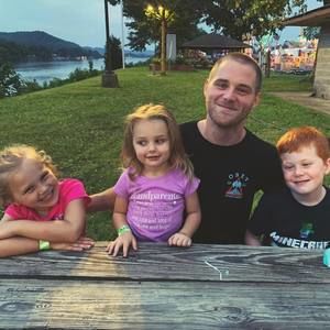 Meet your Posher, Chris